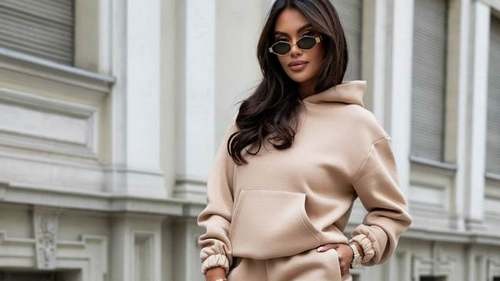 Comment associer différents vêtements avec des ensembles de survêtements pour femmes ? Pantalons de survêtement pour femmes, sweatshirt ou ensemble de survêtement féminin à la mode ?